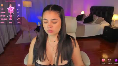 Taylor online show from 04/21/26, 05:58