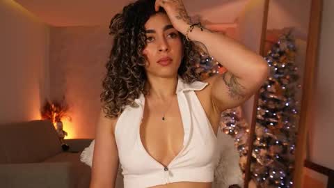 taylormichell online show from 12/19/25, 07:10