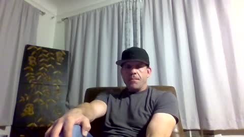 Snapshot of taylors2822 chatting on 06/01/26, 02:13 taylors2822 online show from 06/01/26, 02:13