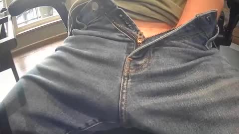 taylorsguy online show from 12/18/24, 07:19