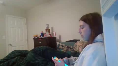 taylorslay online show from 12/19/25, 03:46