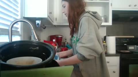 taylorslay online show from 12/22/25, 05:10