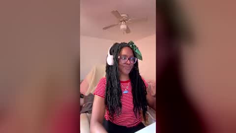 Taylor online show from 07/08/26, 04:11