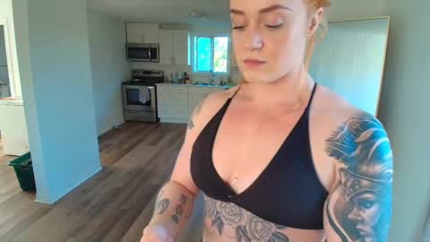 Taylor Tait online show from 09/28/25, 09:09