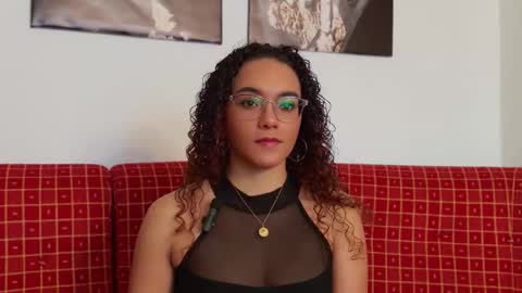 Tay Tay online show from 02/27/26, 10:37