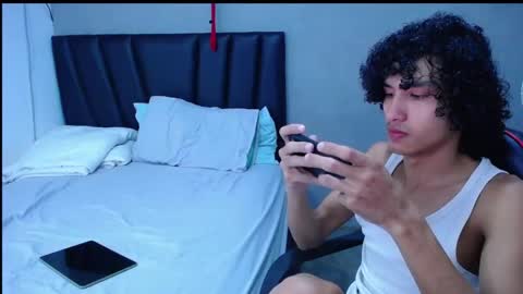 Tayron online show from 11/02/25, 06:21