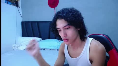 Tayron online show from 11/11/25, 05:02