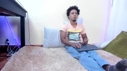 ask for cum online show from 10/02/25, 09:55