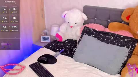  TAYSSA  ONLINE FROM 0630 PM - 1130 PM COLOMBIAN HOUR online show from 03/04/26, 01:33