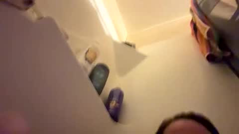 Lilbeebs online show from 11/21/25, 01:04