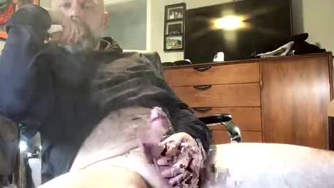 Tbiz82 online show from 03/06/26, 10:39