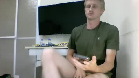 tcute0 online show from 10/04/25, 08:23