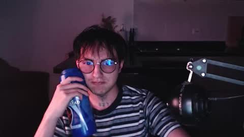 Teo independent model online show from 02/11/26, 02:49