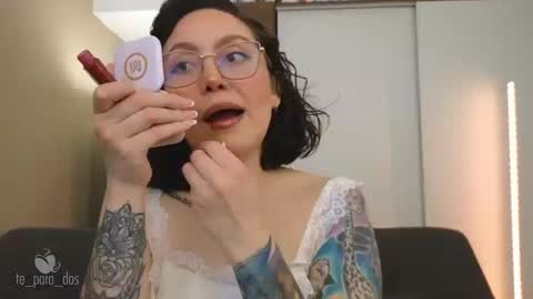 Leo and Luna online show from 09/12/25, 04:51