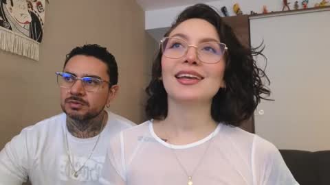 Leo and Luna online show from 10/07/25, 03:42