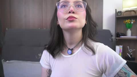 Leo and Luna online show from 04/05/26, 04:26