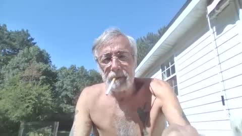 Snapshot of teak4u chatting on 09/15/25, 04:29 Teak online show from 09/15/25, 04:29