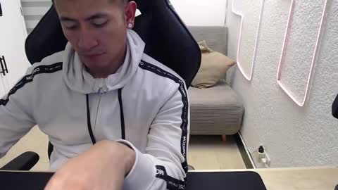 Snapshot of team_dinamite69 chatting on 03/05/26, 12:23 DYNAMITE DUO69 online show from 03/05/26, 12:23