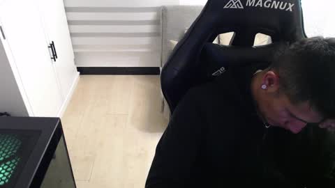 DYNAMITE DUO69 online show from 03/27/26, 12:05