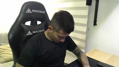 DYNAMITE DUO69 online show from 04/16/26, 11:55