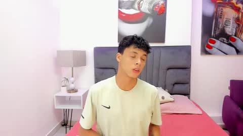 Team Twinks online show from 10/30/25, 11:11