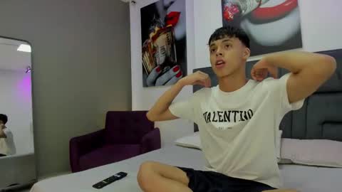 Team Twinks online show from 11/06/25, 11:22