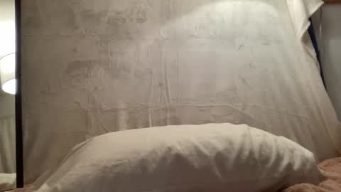 Snapshot of tease4meplz chatting on 09/19/25, 05:09 tease4meplz online show from 09/19/25, 05:09