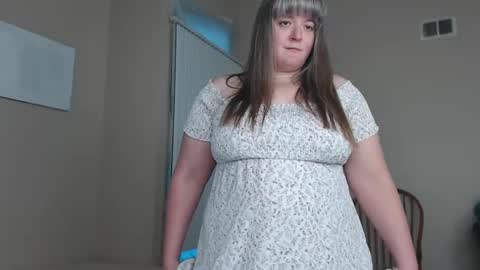 teases online show from 01/05/25, 03:55