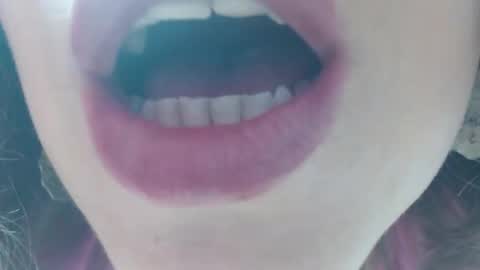 ALICIA--- online show from 09/25/25, 06:39