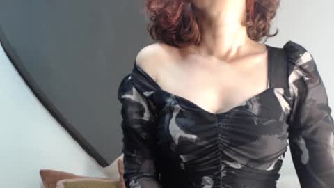 Snapshot of teasexpert4444 chatting on 05/21/26, 06:42 ALICIA--- online show from 05/21/26, 06:42