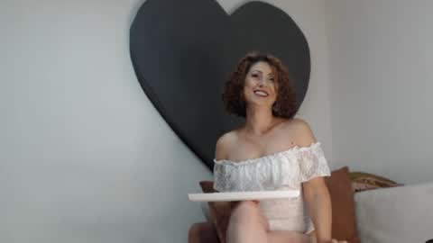 Snapshot of teasexpert4444 chatting on 07/07/26, 05:43 ALICIA--- online show from 07/07/26, 05:43