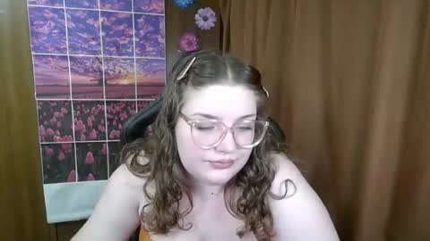 Teasing Dora online show from 06/12/26, 10:41