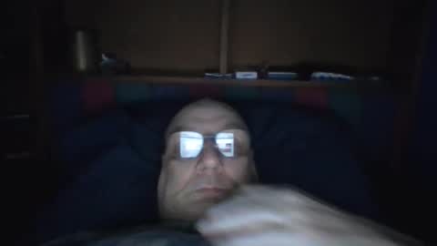 Mark online show from 09/25/25, 07:01