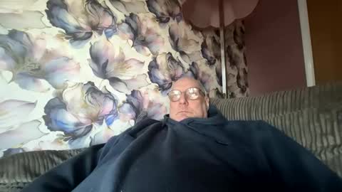 Mark online show from 01/10/26, 03:25