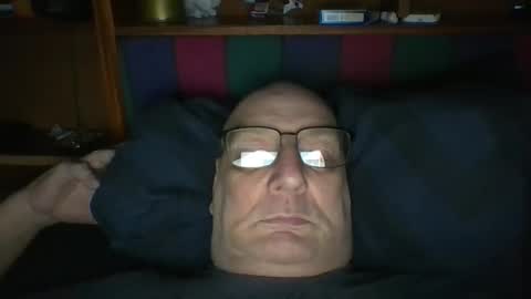 Mark online show from 06/04/26, 09:04