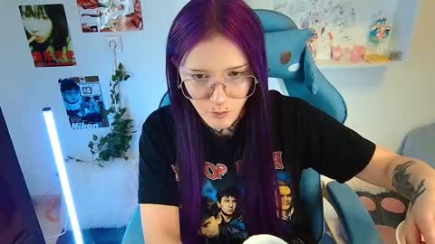 technical_face_powder_error online show from 12/14/25, 09:03