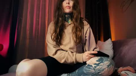 Mary     X TechnoElfff  INST    fansly kissmary online show from 02/14/26, 05:53