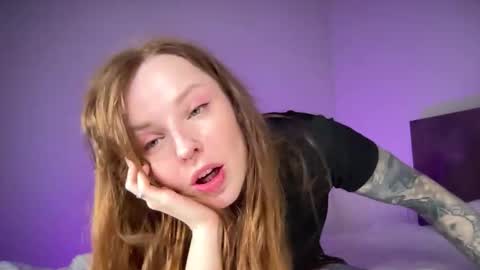 Mary     X TechnoElfff  INST    fansly kissmary online show from 03/21/26, 06:11