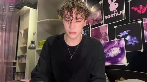 Alice     online show from 03/29/26, 11:16