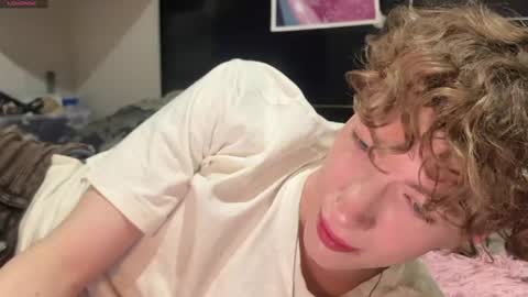 Alice     online show from 04/13/26, 07:08