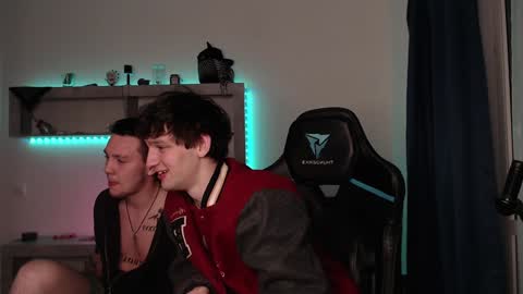 Teddy online show from 12/16/24, 03:51