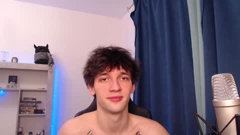 Teddy online show from 12/18/24, 12:10