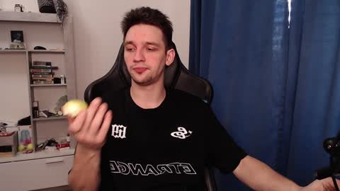 Teddy online show from 02/05/25, 11:55