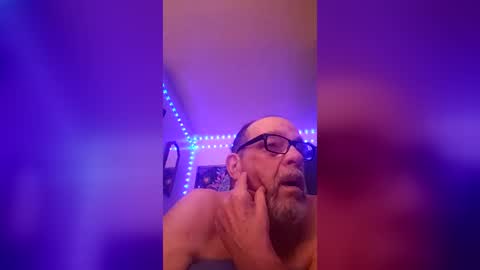 Snapshot of tedestep2 chatting on 06/30/26, 02:45 tedestep2 online show from 06/30/26, 02:45