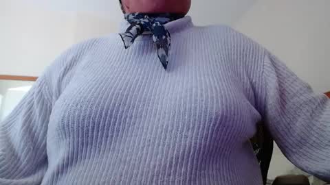 Snapshot of tedlassie chatting on 03/09/25, 09:36 TedLassie....call me Teddie online show from 03/09/25, 09:36