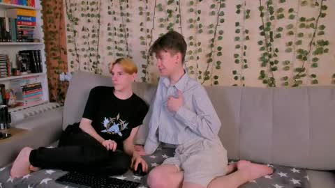 tedy_lun online show from 03/26/26, 08:25