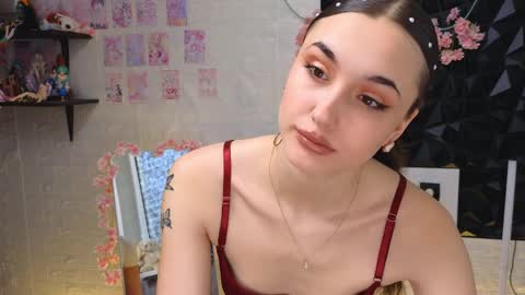 Alice and Cassie online show from 04/03/26, 01:58