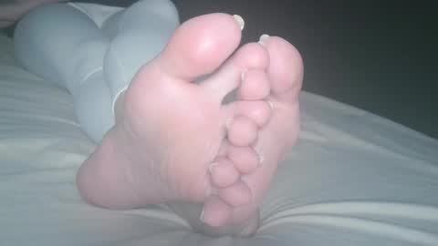 Viv West online show from 01/31/25, 06:02