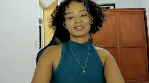 Snapshot of teles10 chatting on 02/14/25, 12:09 Teles2023 online show from 02/14/25, 12:09