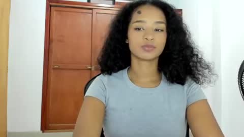 Snapshot of teles10 chatting on 02/26/25, 09:37 Teles2023 online show from 02/26/25, 09:37